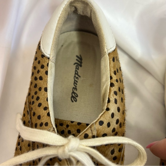 Madewell Sidewalk Low-Top Spot Dot Calf Hair Sneakers, size 8 - Picture 4 of 11
